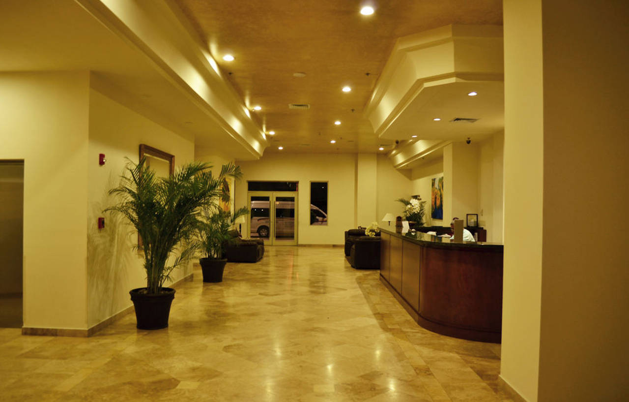 Hotel Aeropuerto Los Cabos San Jose del Cabo Bagian luar foto
